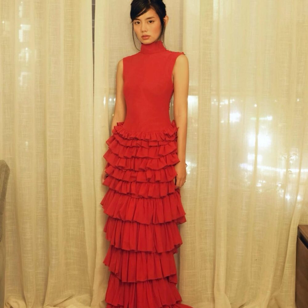 Elegant Red Ruffle Gown – Vintage-Inspired Evening Dress